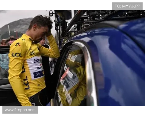 布罗比犯规致罗梅罗受伤或应领第二黄